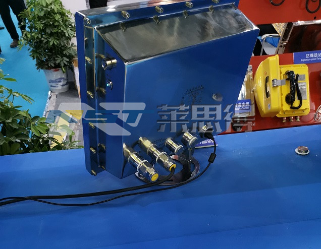 不銹鋼電纜接頭應(yīng)用廣泛